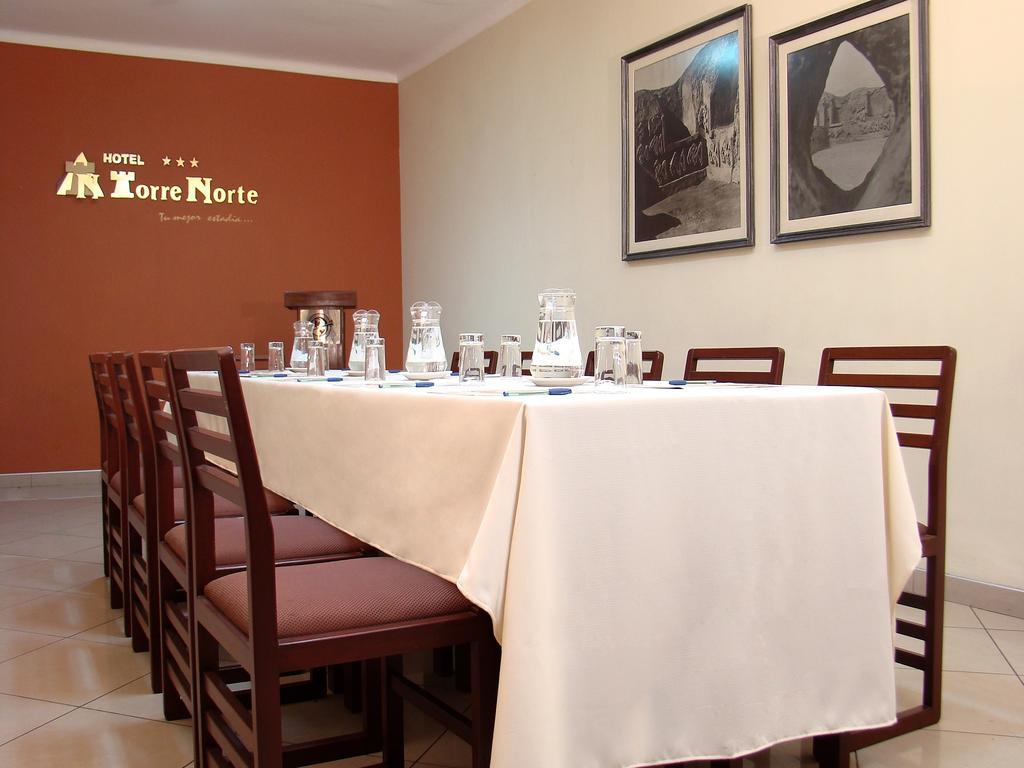 Hotel Torre Norte Трухильо Экстерьер фото