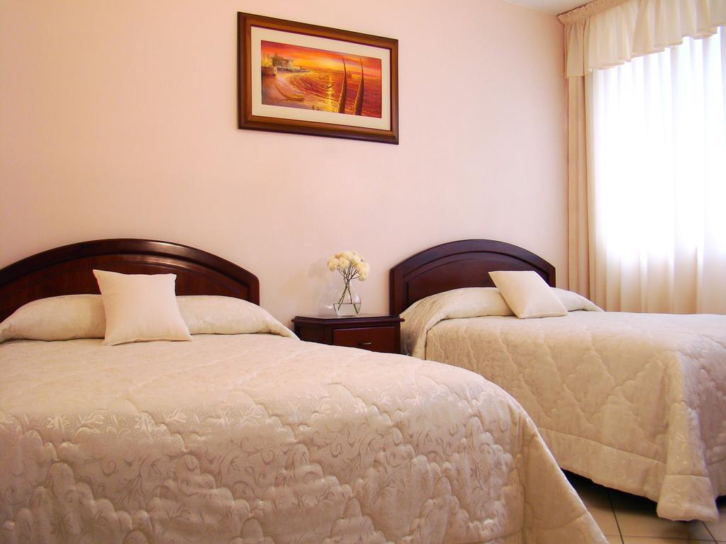 Hotel Torre Norte Трухильо Экстерьер фото